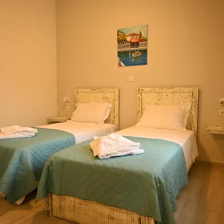 Villa Liocharis Akro 1 Lurdáta