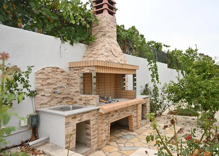 Liocharis Akro 1 Lourdata (Kefalonia)